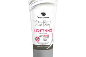 Lightening Solution 3 in1 Multi Action Cleanser - DS-107